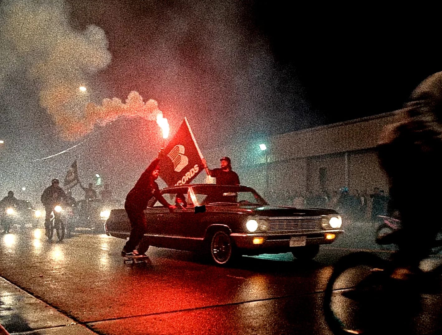 Lowriders and performers sharing one nocturnal visual language in the Clüb De Combat film